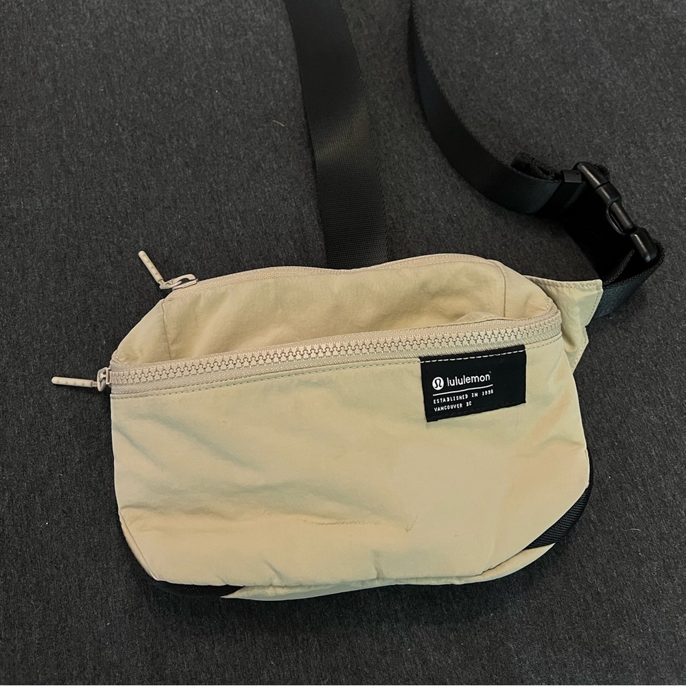 Lululemon Belt Bag